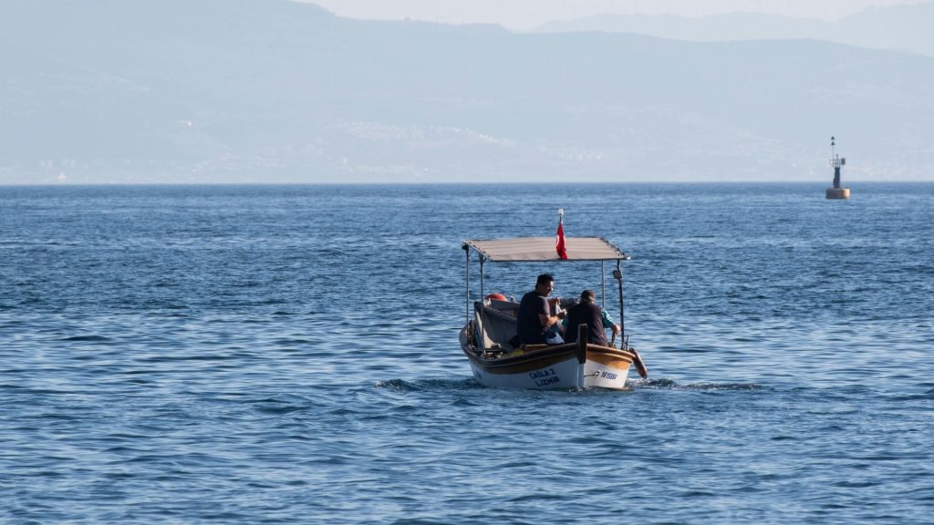 Foca-2-1024x576 Tarihle iç içe 5 sessiz balıkçı kasabası